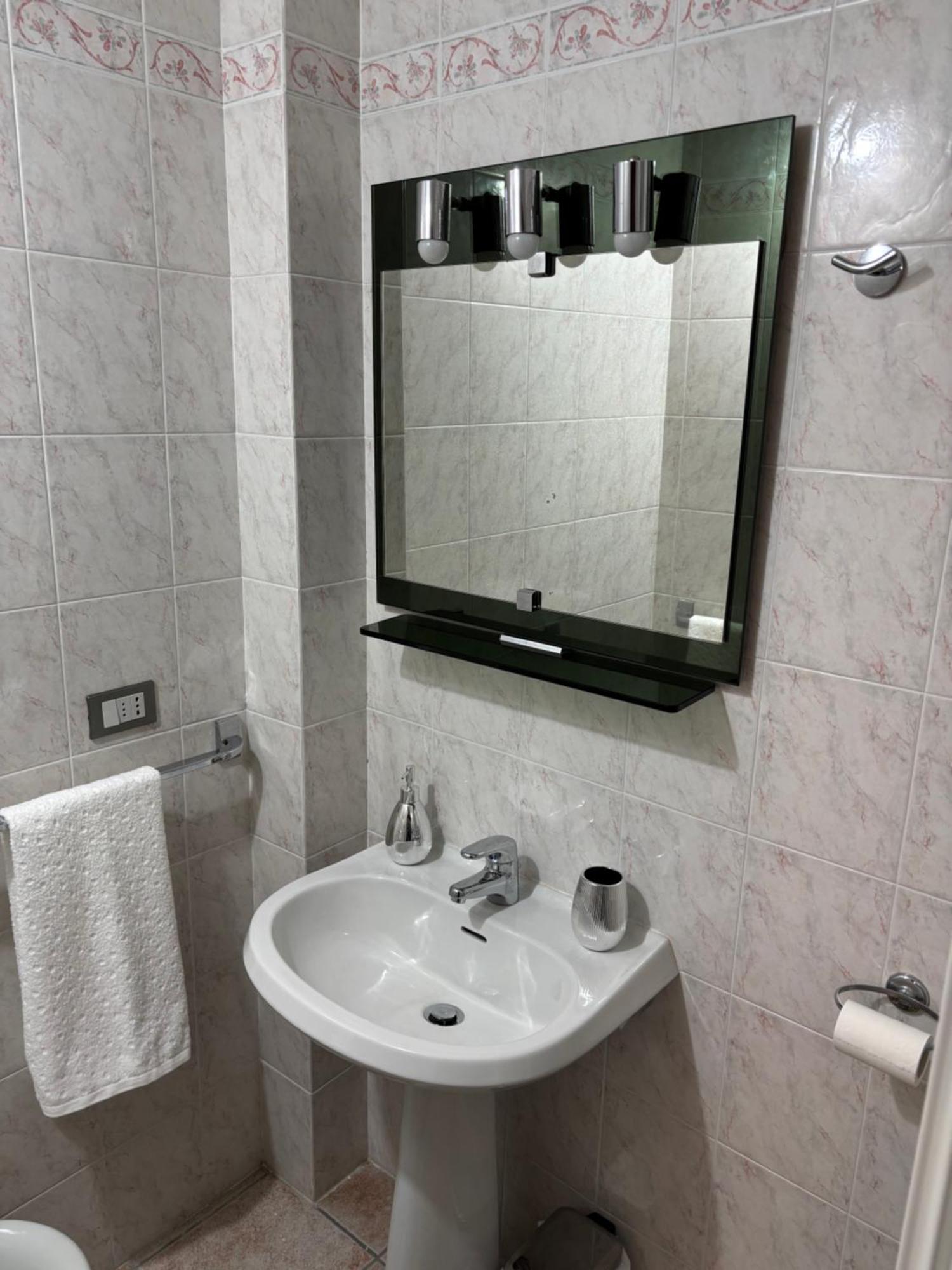 Appartamento Aryhouse Terni Esterno foto